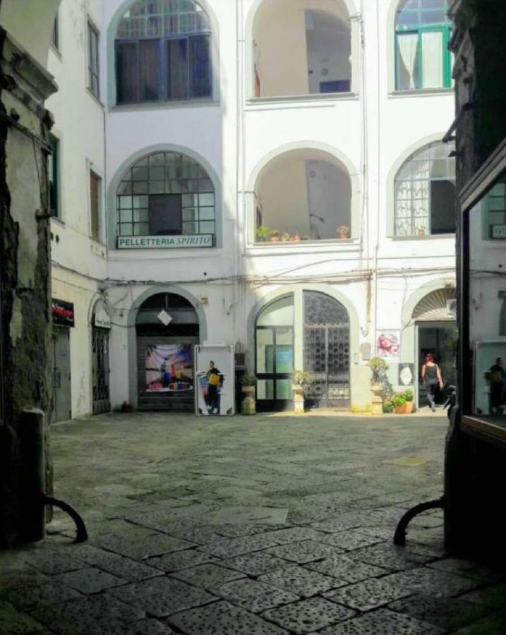 Art In B&B Salerno Exterior foto